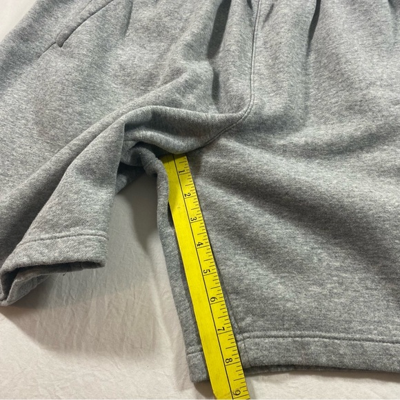 Nike Sportswear Club Fleece Gray Athletic Shorts Graphic Elastic Drawstring Men - Picture 5 of 7